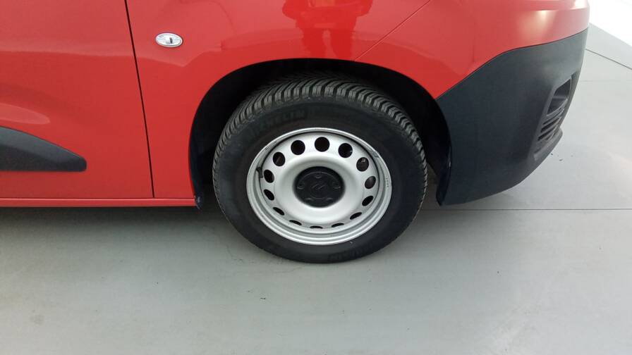 Mandataire Automobile occasion, recherche de Citroen Berlingo-van-m-650-puretech-130-eat8-driver-3pl - E-Motors