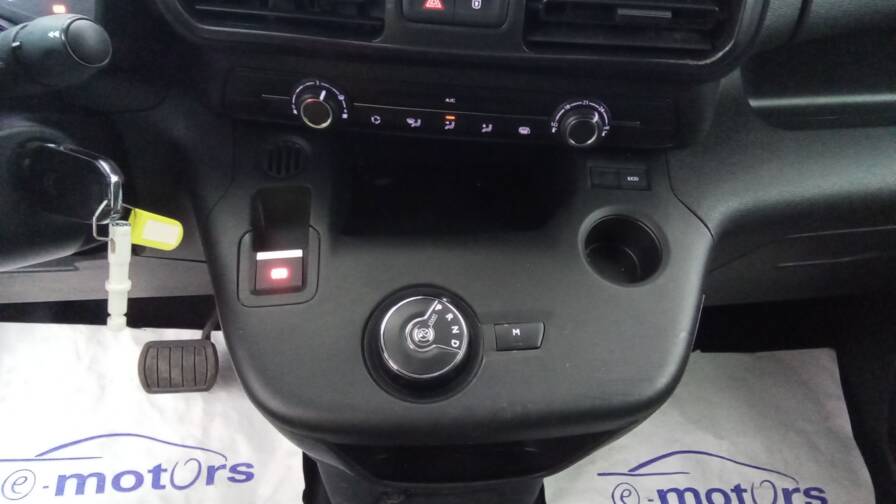 Mandataire Automobile occasion, recherche de Citroen Berlingo-van-m-650-puretech-130-eat8-driver-3pl - E-Motors