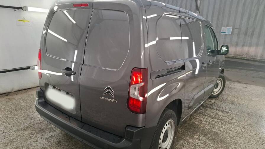 Mandataire Automobile occasion, recherche de Citroen Berlingo-van-m-650-puretech-110-s-s-club-plus-nav - E-Motors