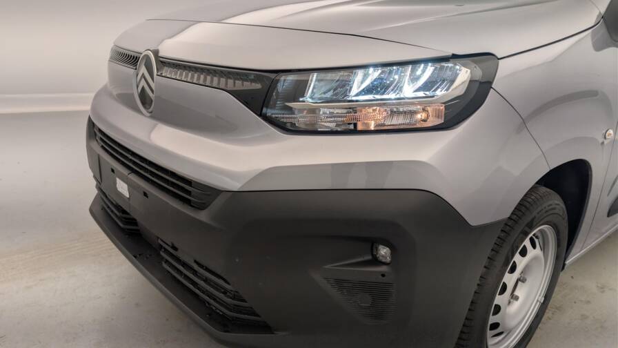 Mandataire Automobile neuf, recherche de Citroen Berlingo-van-taille-xl-950kg-bluehdi-130-s-s-eat8 - E-Motors