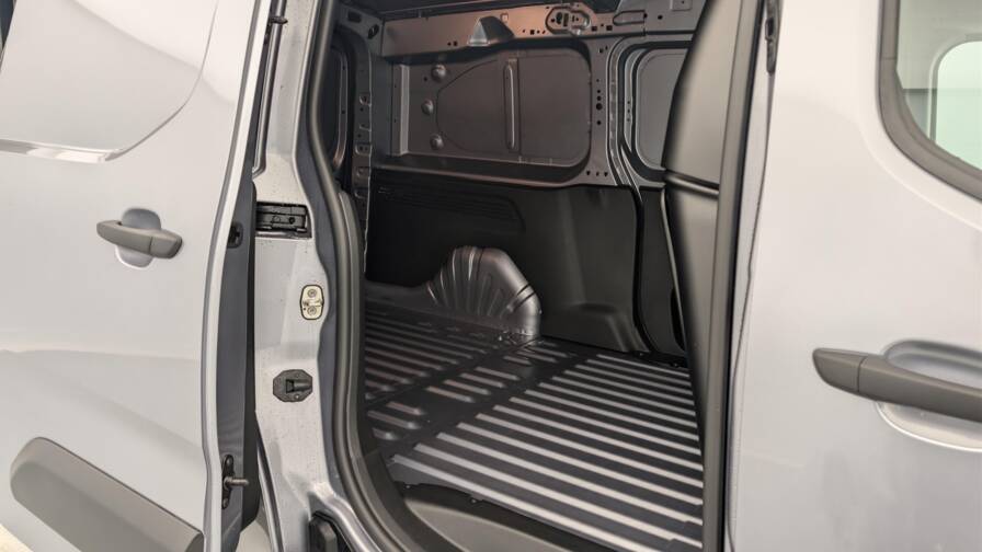 Mandataire Automobile neuf, recherche de Citroen Berlingo-van-taille-xl-950kg-bluehdi-130-s-s-eat8 - E-Motors