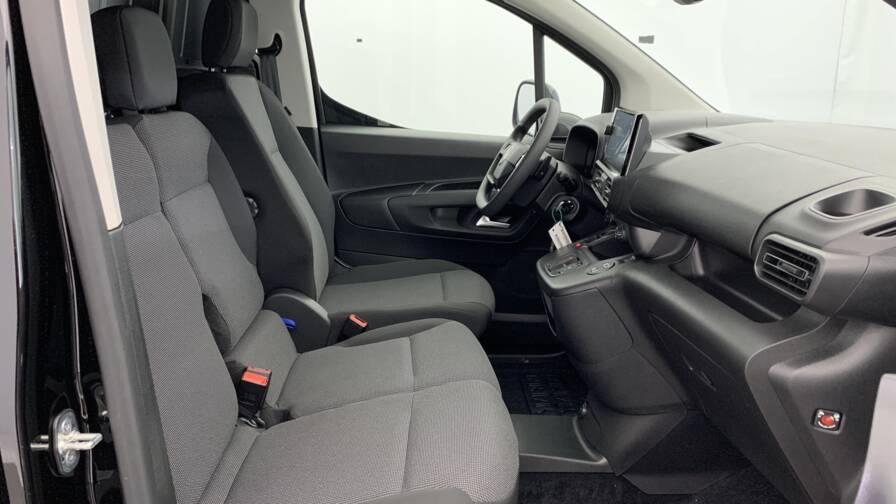 Mandataire Automobile neuf, recherche de Citroen Berlingo-van-taille-xl-950kg-bluehdi-130-s-s-eat8 - E-Motors