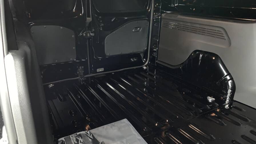 Mandataire Automobile neuf, recherche de Citroen Berlingo-van-taille-xl-950kg-bluehdi-130-s-s-eat8 - E-Motors