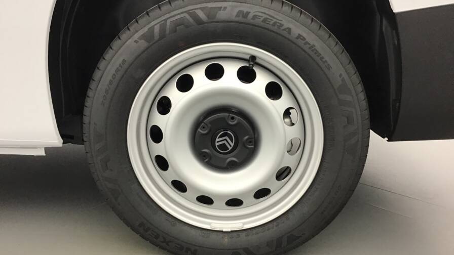 Mandataire Automobile occasion, recherche de Citroen Berlingo-van-xl-950kg-bluehdi-100-s-s-bvm6-4-portes-vul-diesel112023 - E-Motors