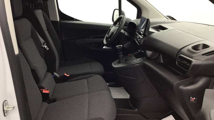 Mandataire Automobile occasion, recherche de Citroen Berlingo-van-xl-950kg-bluehdi-100-s-s-bvm6-4-portes-vul-diesel112023 - E-Motors