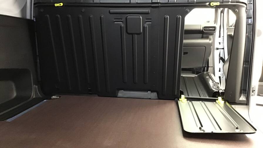 Mandataire Automobile occasion, recherche de Citroen Berlingo-van-xl-950kg-bluehdi-100-s-s-bvm6-4-portes-vul-diesel112023 - E-Motors