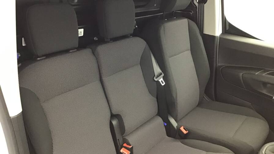 Mandataire Automobile occasion, recherche de Citroen Berlingo-van-xl-950kg-bluehdi-100-s-s-bvm6-4-portes-vul-diesel112023 - E-Motors