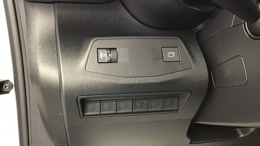 Mandataire Automobile occasion, recherche de Citroen Berlingo-van-xl-950kg-bluehdi-130-s-s-eat8-4-portes-vul-diesel112023-en-cours - E-Motors