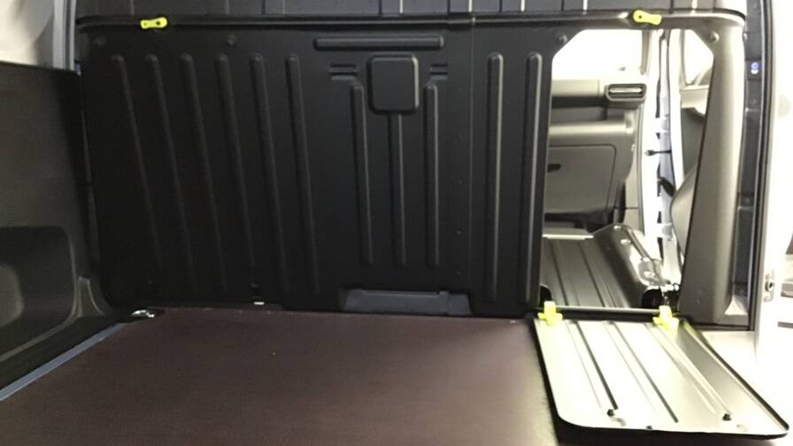 Mandataire Automobile occasion, recherche de Citroen Berlingo-van-xl-950kg-bluehdi-130-s-s-eat8-4-portes-vul-diesel112023-en-cours - E-Motors