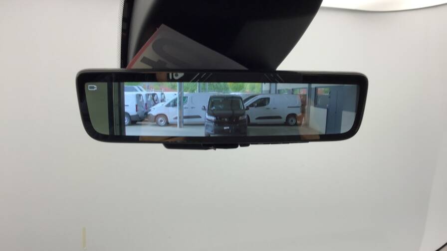 Mandataire Automobile occasion, recherche de Citroen Berlingo-van-xl-950kg-bluehdi-130-s-s-eat8-4-portes-vul-diesel112023-en-cours - E-Motors