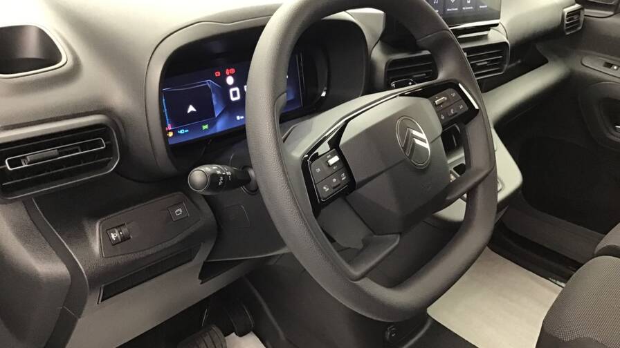 Mandataire Automobile occasion, recherche de Citroen Berlingo-van-xl-950kg-bluehdi-130-s-s-eat8-4-portes-vul-diesel112023-en-cours - E-Motors