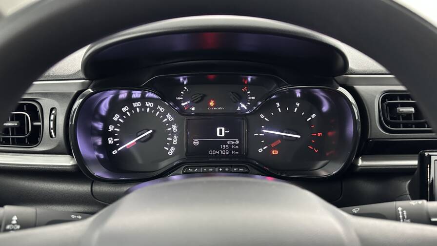 Mandataire Automobile occasion, recherche de Citroen C3-1-2-puretech-83ch-feel-pack - E-Motors