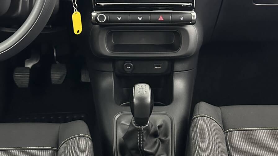 Mandataire Automobile occasion, recherche de Citroen C3-1-2-puretech-83ch-plus - E-Motors