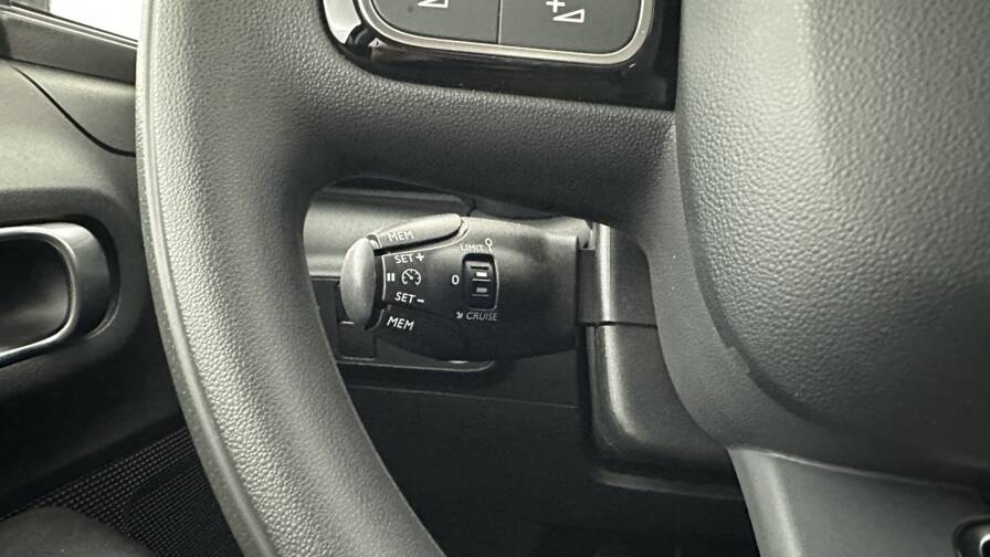 Mandataire Automobile occasion, recherche de Citroen C3-1-2-puretech-83ch-plus - E-Motors