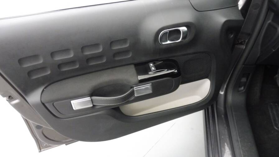 Mandataire Automobile occasion, recherche de Citroen C3-1-2-puretech-83ch-s-s-max - E-Motors