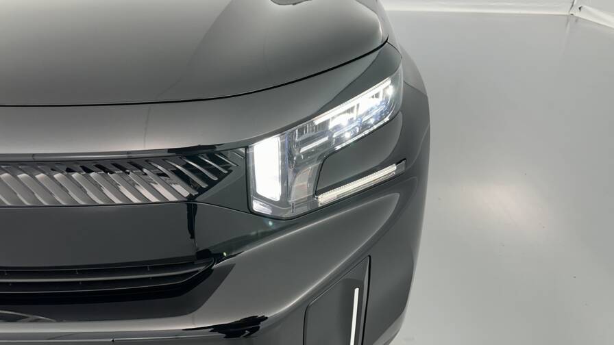 Mandataire Automobile neuf, recherche de Citroen C3-aircross-1-2-hybride-145ch-plus-e-dcs6 - E-Motors