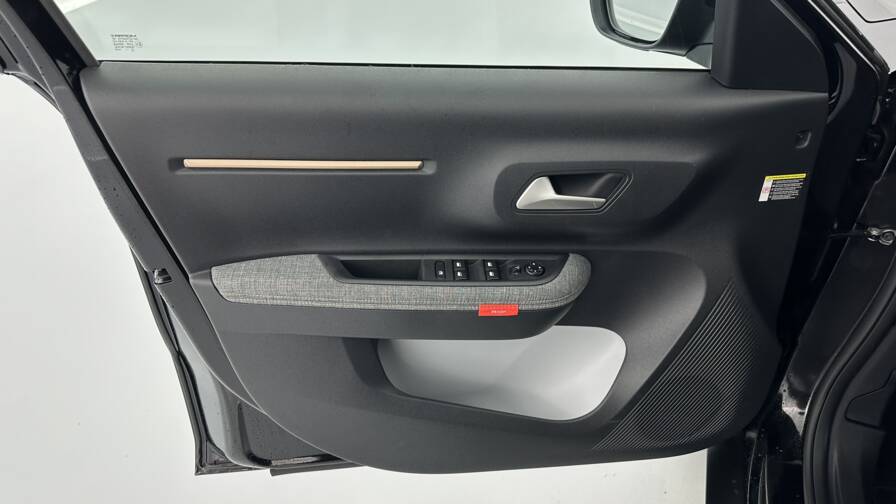 Mandataire Automobile neuf, recherche de Citroen C3-aircross-1-2-hybride-145ch-plus-e-dcs6 - E-Motors