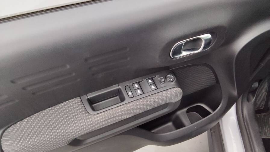 Mandataire Automobile occasion, recherche de Citroen C3-aircross-1-2-puretech-110ch-shine - E-Motors