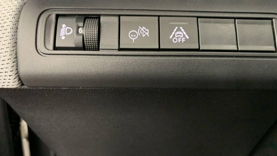 Mandataire Automobile neuf, recherche de Citroen C3-aircross-nouveau-hybride-145-e-dcs6-max - E-Motors