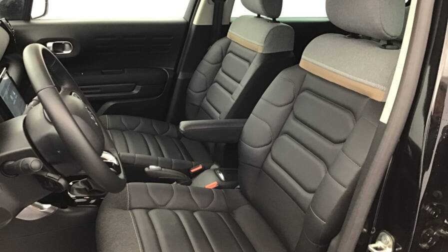 Mandataire Automobile occasion, recherche de Citroen C3-aircross-puretech-110-s-s-bvm6-shine-pack - E-Motors