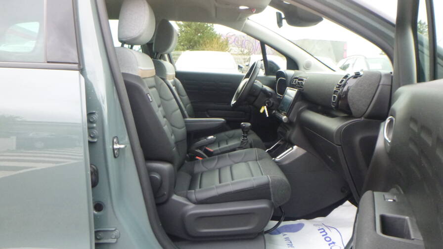 Mandataire Automobile occasion, recherche de Citroen C3-aircross-puretech-110-s-s-bvm6-shine - E-Motors