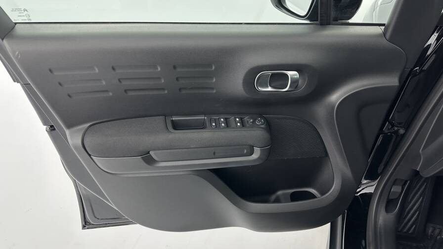 Mandataire Automobile occasion, recherche de Citroen C3-aircross-ii-1-2-puretech-110ch-shine - E-Motors