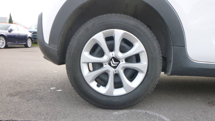 Mandataire Automobile occasion, recherche de Citroen C3-puretech-83-ch-bvm5-you - E-Motors