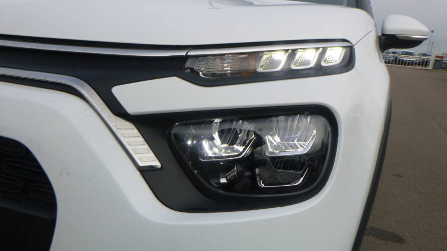 Mandataire Automobile occasion, recherche de Citroen C3-puretech-83-ch-bvm5-you - E-Motors