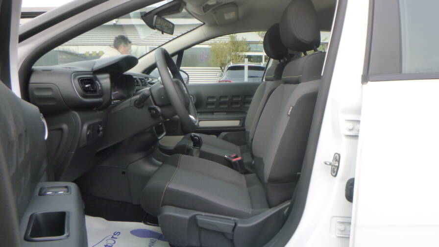 Mandataire Automobile occasion, recherche de Citroen C3-puretech-83-ch-bvm5-you - E-Motors