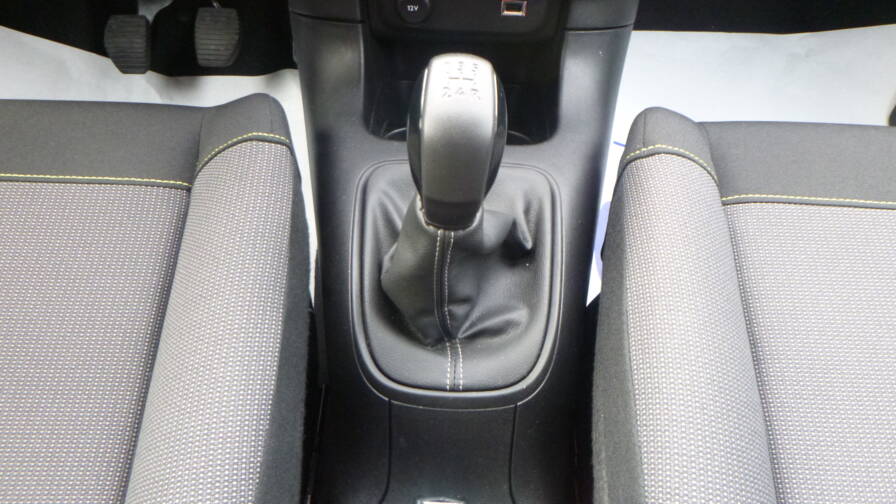 Mandataire Automobile occasion, recherche de Citroen C3-puretech-83-ch-bvm5-you - E-Motors