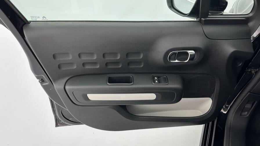 Mandataire Automobile occasion, recherche de Citroen C3-iii-1-2-puretech-110ch-plus - E-Motors