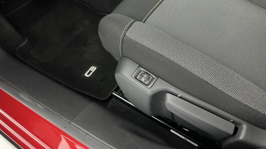 Mandataire Automobile occasion, recherche de Citroen C3-iii-1-2-puretech-110ch-shine-eat6 - E-Motors