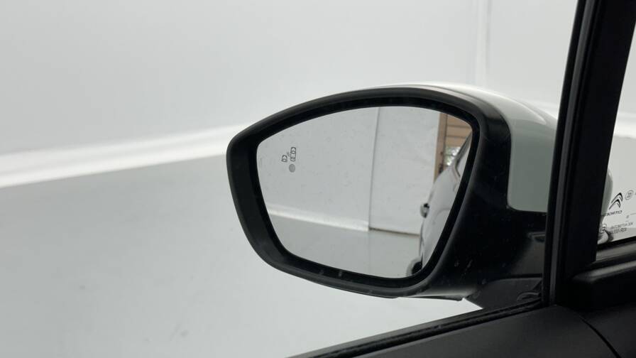 Mandataire Automobile occasion, recherche de Citroen C3-iii-1-2-puretech-110ch-shine - E-Motors