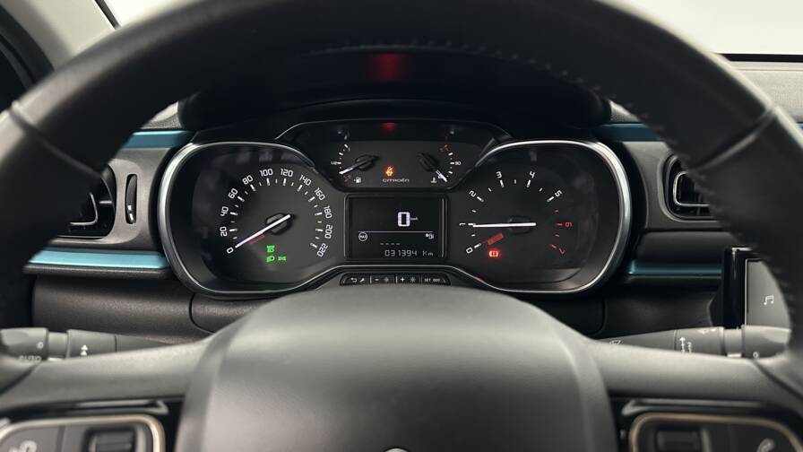 Mandataire Automobile occasion, recherche de Citroen C3-iii-1-2-puretech-83ch-shine - E-Motors