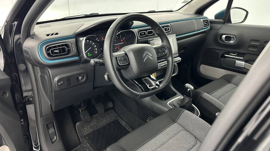 Mandataire Automobile occasion, recherche de Citroen C3-iii-1-2-puretech-83ch-shine - E-Motors