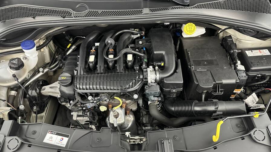 Mandataire Automobile occasion, recherche de Citroen C3-iii-1-2-puretech-83ch-shine - E-Motors