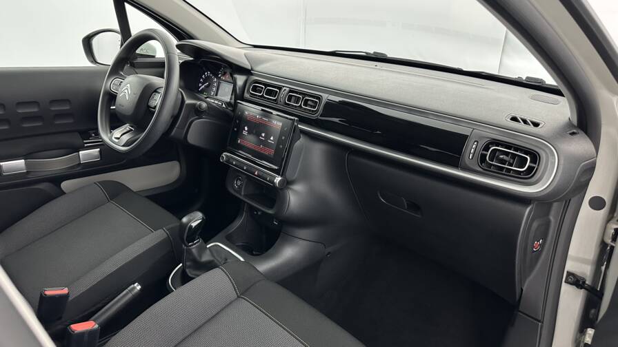 Mandataire Automobile occasion, recherche de Citroen C3-iii-1-2-puretech-83ch-shine - E-Motors