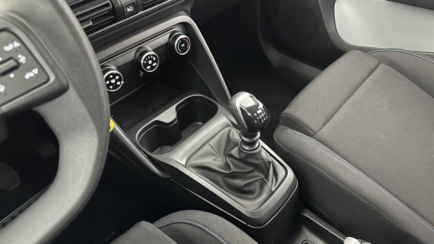 Mandataire Automobile neuf, recherche de Citroen C3-iv-1-2-turbo-100ch-you - E-Motors