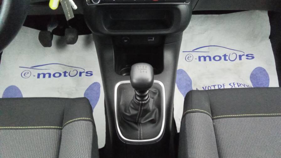 Mandataire Automobile occasion, recherche de Citroen C3-puretech-110-shine - E-Motors