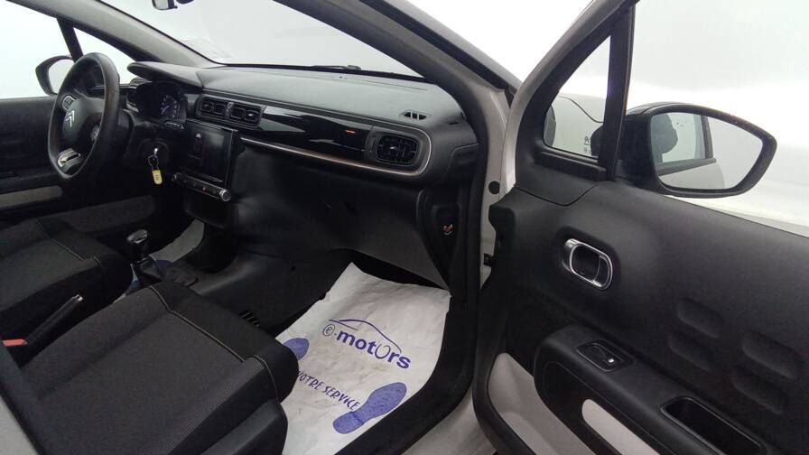 Mandataire Automobile occasion, recherche de Citroen C3-puretech-83-feel-pack - E-Motors