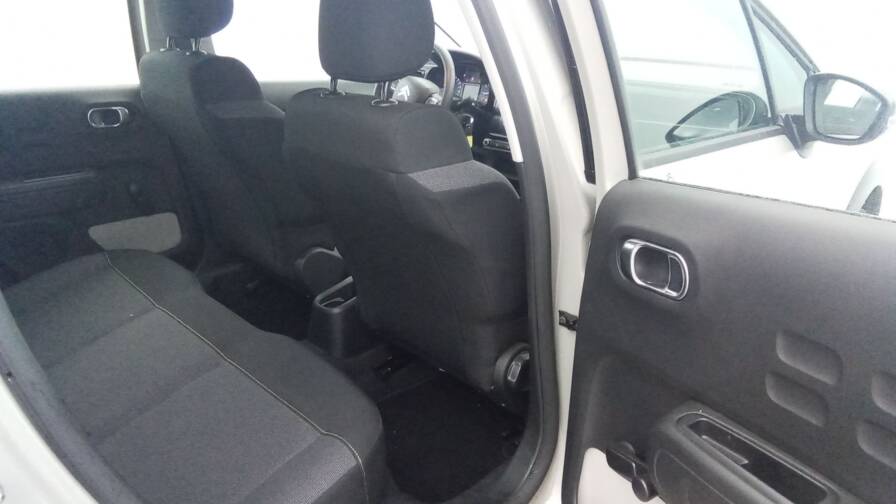 Mandataire Automobile occasion, recherche de Citroen C3-puretech-83-feel-pack - E-Motors