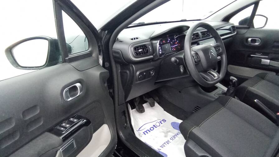 Mandataire Automobile occasion, recherche de Citroen C3-soci-t-pure-tech-82-feel-nav-plus-pdc-ar - E-Motors