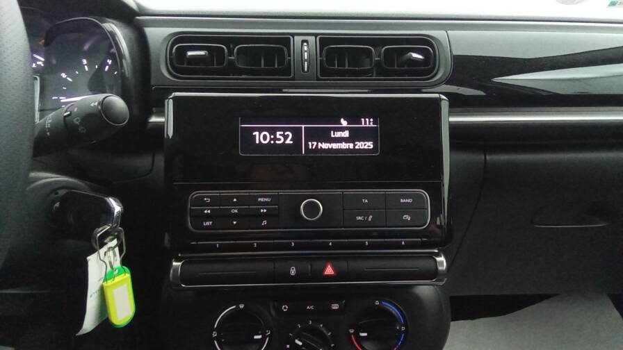 Mandataire Automobile occasion, recherche de Citroen C3-societe-puretech-82-feel - E-Motors