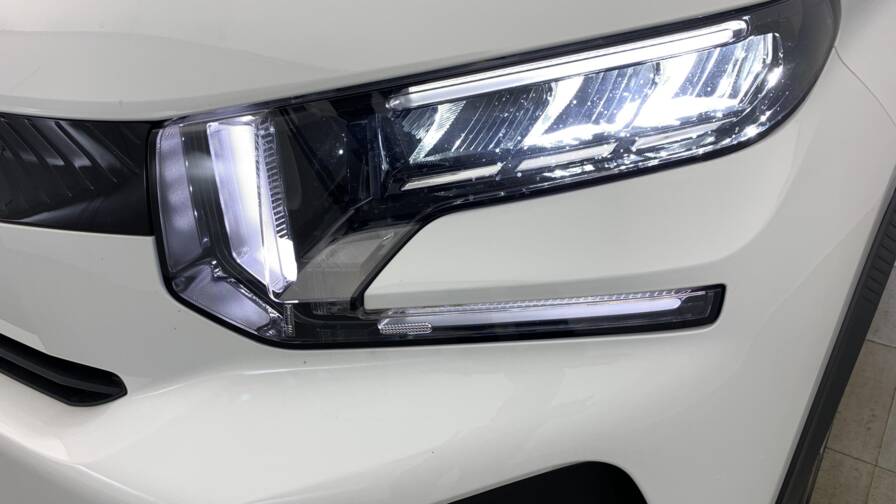 Mandataire Automobile neuf, recherche de Citroen C3-societe-nouvelle-turbo-100-bvm-pro - E-Motors