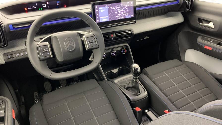 Mandataire Automobile neuf, recherche de Citroen C3-societe-nouvelle-turbo-100-bvm-pro - E-Motors