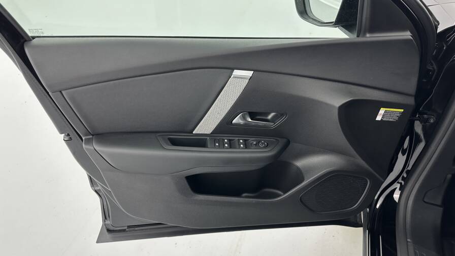 Mandataire Automobile occasion, recherche de Citroen C4-1-2-puretech-130ch-feel-pack - E-Motors