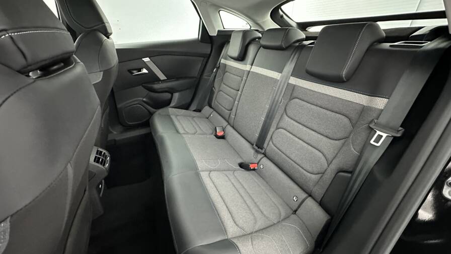 Mandataire Automobile occasion, recherche de Citroen C4-1-2-puretech-130ch-feel-pack - E-Motors