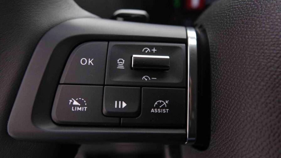 Mandataire Automobile neuf, recherche de Citroen C4-hybrid-145-e-dcs6-max-new-model - E-Motors