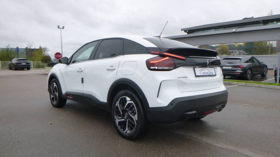 Mandataire Automobile occasion, recherche de Citroen C4-bluehdi-130-s-s-eat8-feel-pack - E-Motors