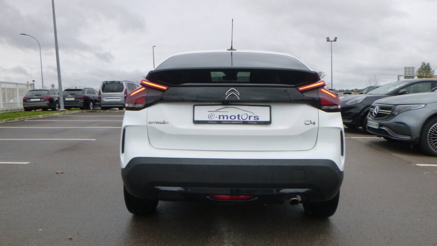 Mandataire Automobile occasion, recherche de Citroen C4-bluehdi-130-s-s-eat8-feel-pack - E-Motors
